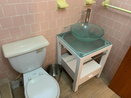 Calle Hollanda 3 Bedroom Home - image 23