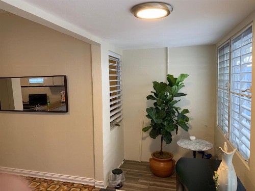 Calle Hollanda 3 Bedroom Home - image 25