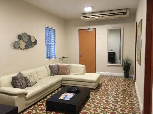 Calle Hollanda 3 Bedroom Home - image 37