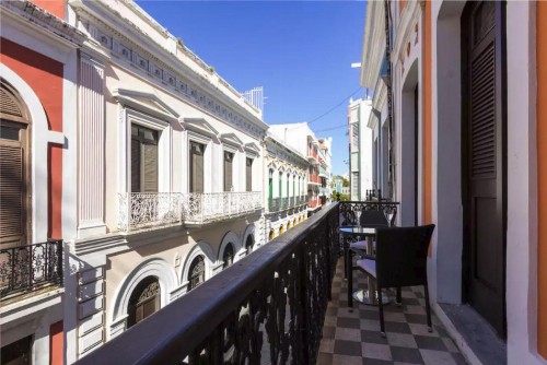 315 Recinto Sur Old San Juan - image 3