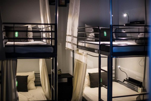 Nomada Urban Beach Hostel - image 21