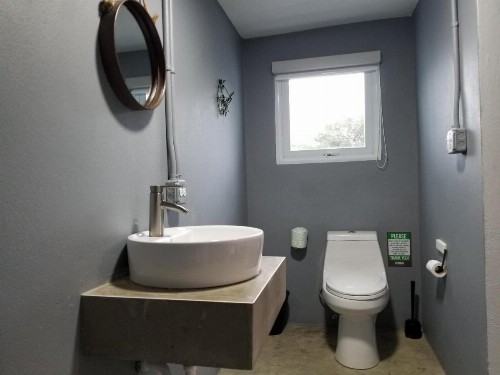 Nomada Urban Beach Hostel - image 22
