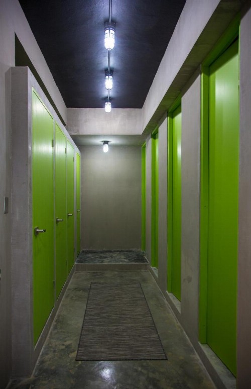 Nomada Urban Beach Hostel - image 6