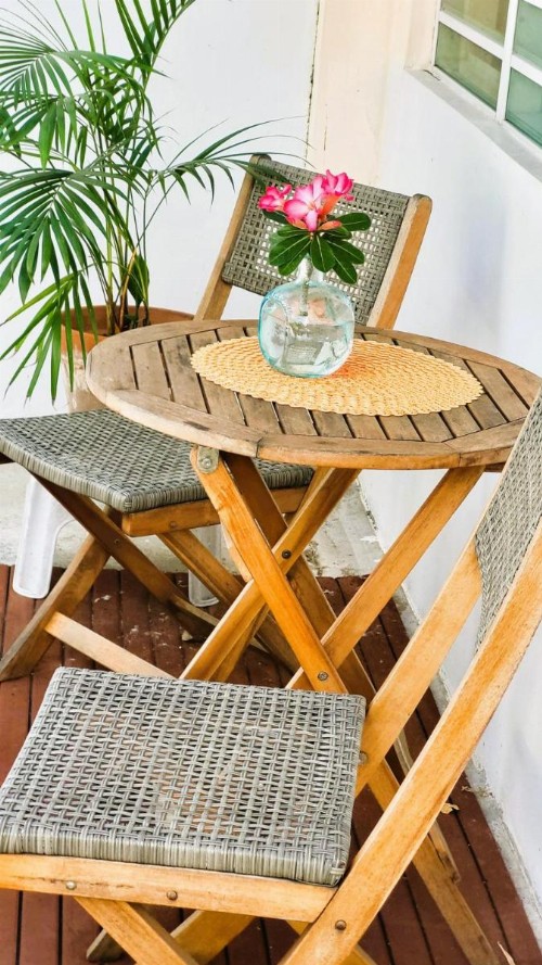 Cozy Beach Apartment - image 2