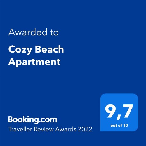 Cozy Beach Apartment - image 32