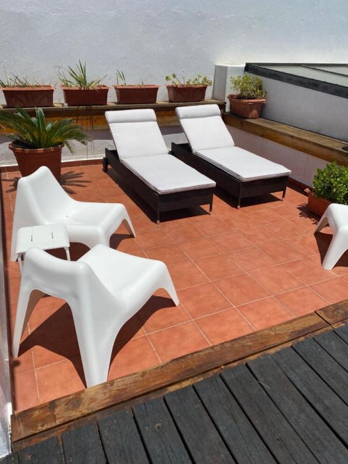 352 Guest House - image 50