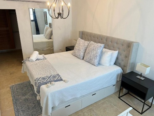 Roof Top Apt Unit 6 for 2 Guests AMAZING Views Old San Juan - image 11