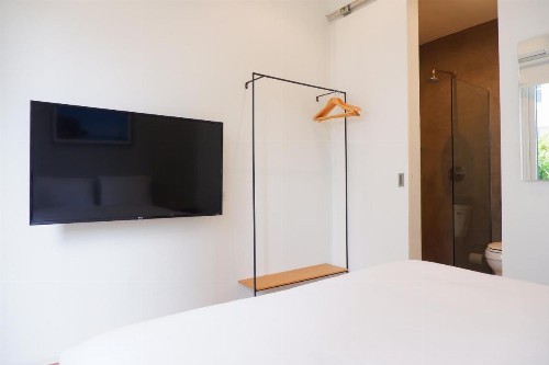 Stay at Mare - image 22