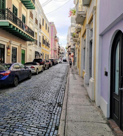 The Lofts of Old San Juan Unit 201 HUGE 2 bed 2 bath for 6 Washer Dryer - image 7