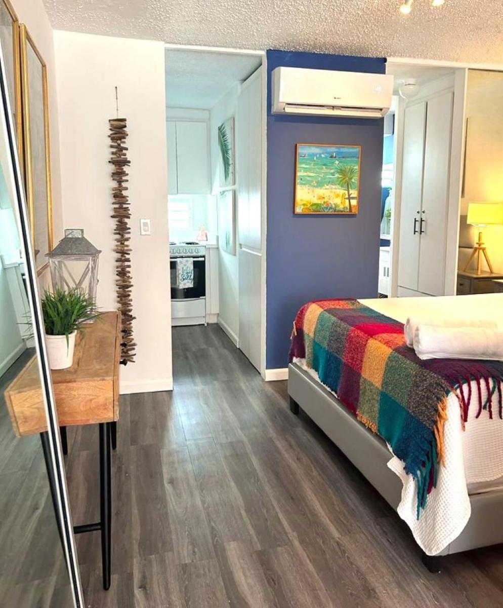 Galicia by the Sea BEACH POOL Studio Cabana APARTMENT FOR 2 in CONDADO - image 4