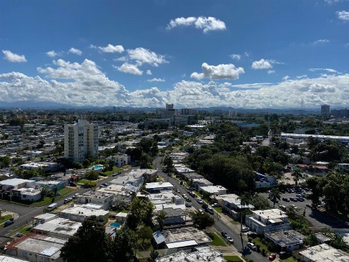 In the Heart of it All! Two-Bedroom Condo in Guaynabo - image 4