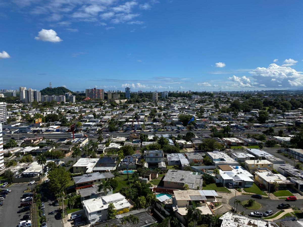 In the Heart of it All! Two-Bedroom Condo in Guaynabo - image 5