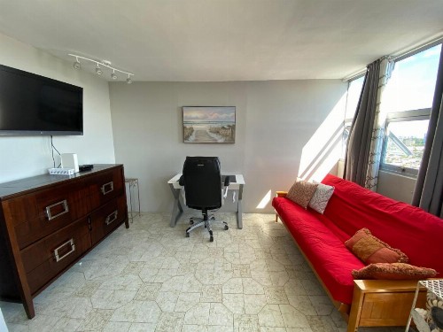 In the Heart of it All! Two-Bedroom Condo in Guaynabo - image 8
