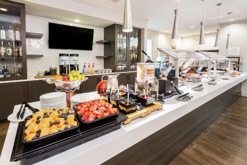 Hilton Garden Inn Oakland/San Leandro - image 14