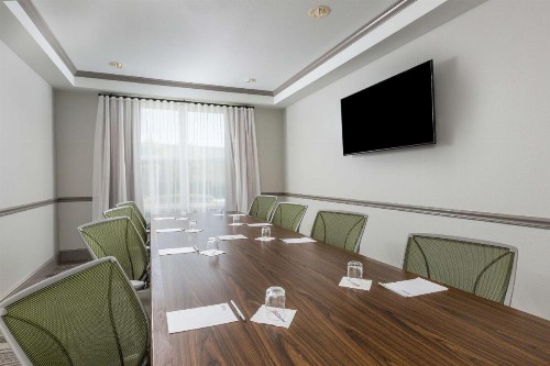 Hilton Garden Inn Oakland/San Leandro - image 19
