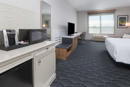 Hilton Garden Inn Oakland/San Leandro - image 28