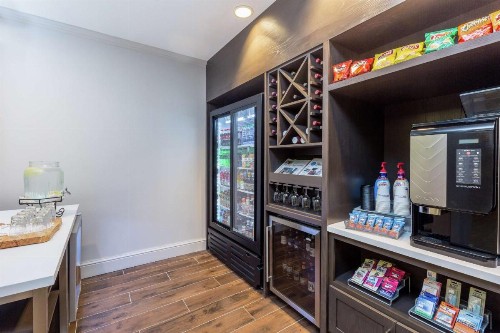 Hilton Garden Inn Oakland/San Leandro - image 35
