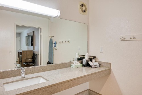 Vagabond Inn San Luis Obispo - image 41