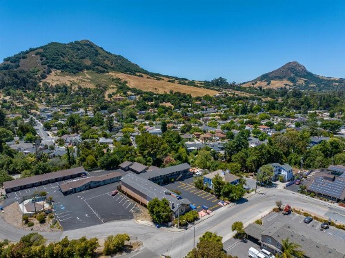 DOWNTOWN SLO INN - SAN LUIS OBISPO - image 22