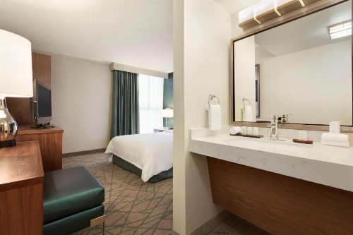 Embassy Suites San Luis Obispo - image 10