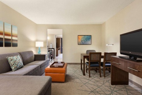Embassy Suites San Luis Obispo - image 19