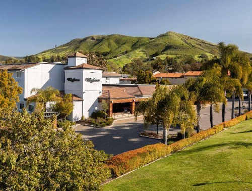 The Kinney San Luis Obispo Tapestry Collection by Hilton - image 1