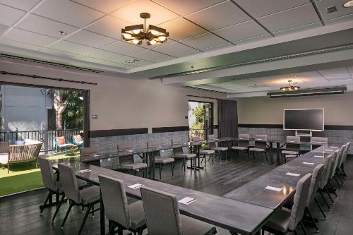 The Kinney San Luis Obispo Tapestry Collection by Hilton - image 32