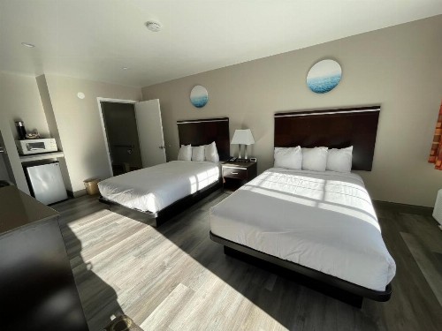 University Inn at San Luis Obispo - image 2