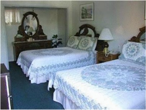 Los Padres Inn - image 6