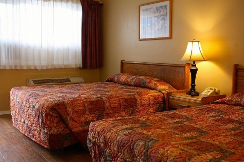 San Luis Inn and Suites - image 2