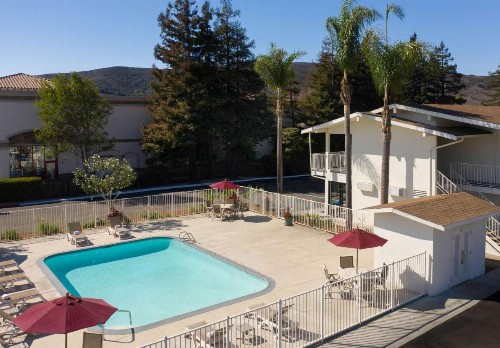 Motel 6-San Luis Obispo CA - North - image 7