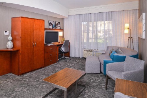 Courtyard by Marriott San Luis Obispo - image 16