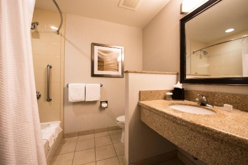 Courtyard by Marriott San Luis Obispo - image 21