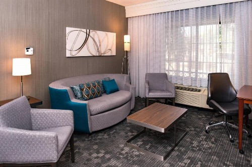 Courtyard by Marriott San Luis Obispo - image 23