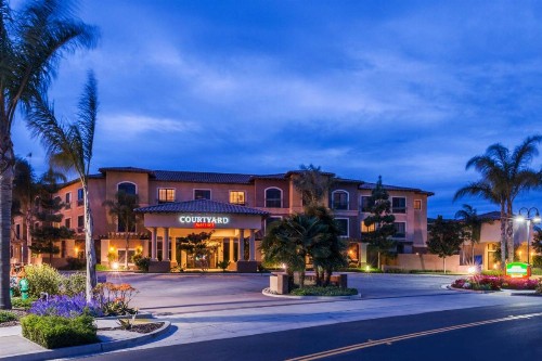 Courtyard by Marriott San Luis Obispo - image 3