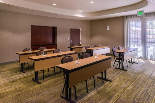 Courtyard by Marriott San Luis Obispo - image 37
