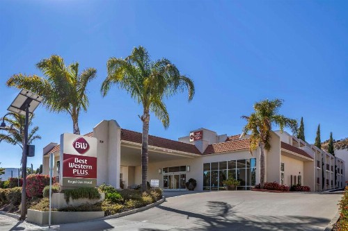 Best Western Plus Royal Oak Hotel - image 29