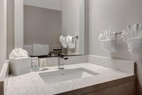 TownePlace Suites by Marriott San Luis Obispo - image 33