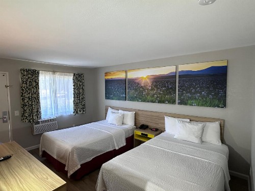 Days Inn by Wyndham San Marcos - image 10