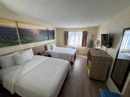 Days Inn by Wyndham San Marcos - image 4