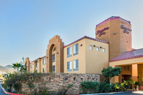 Hampton Inn San Marcos - image 1