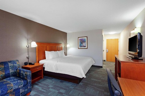 Hampton Inn San Marcos - image 22