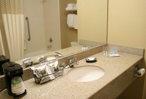 Hampton Inn San Marcos - image 29