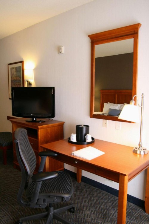 Hampton Inn San Marcos - image 33
