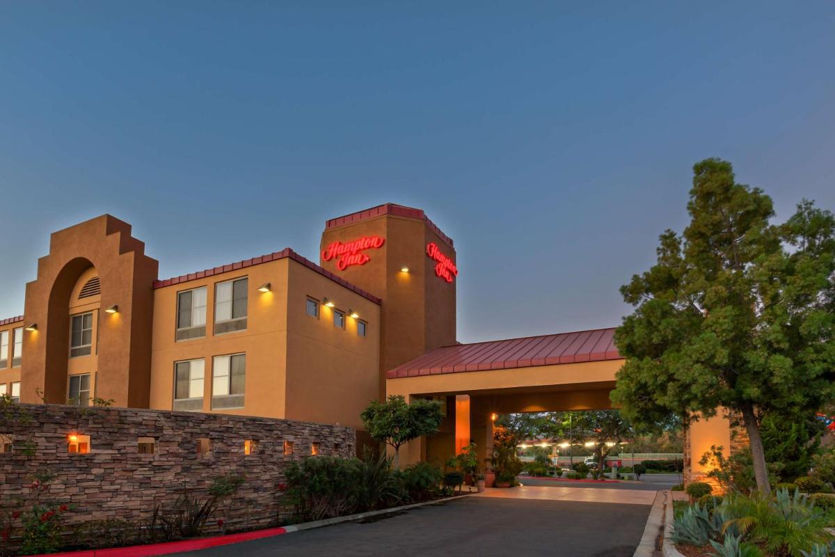 Hampton Inn San Marcos - image 5