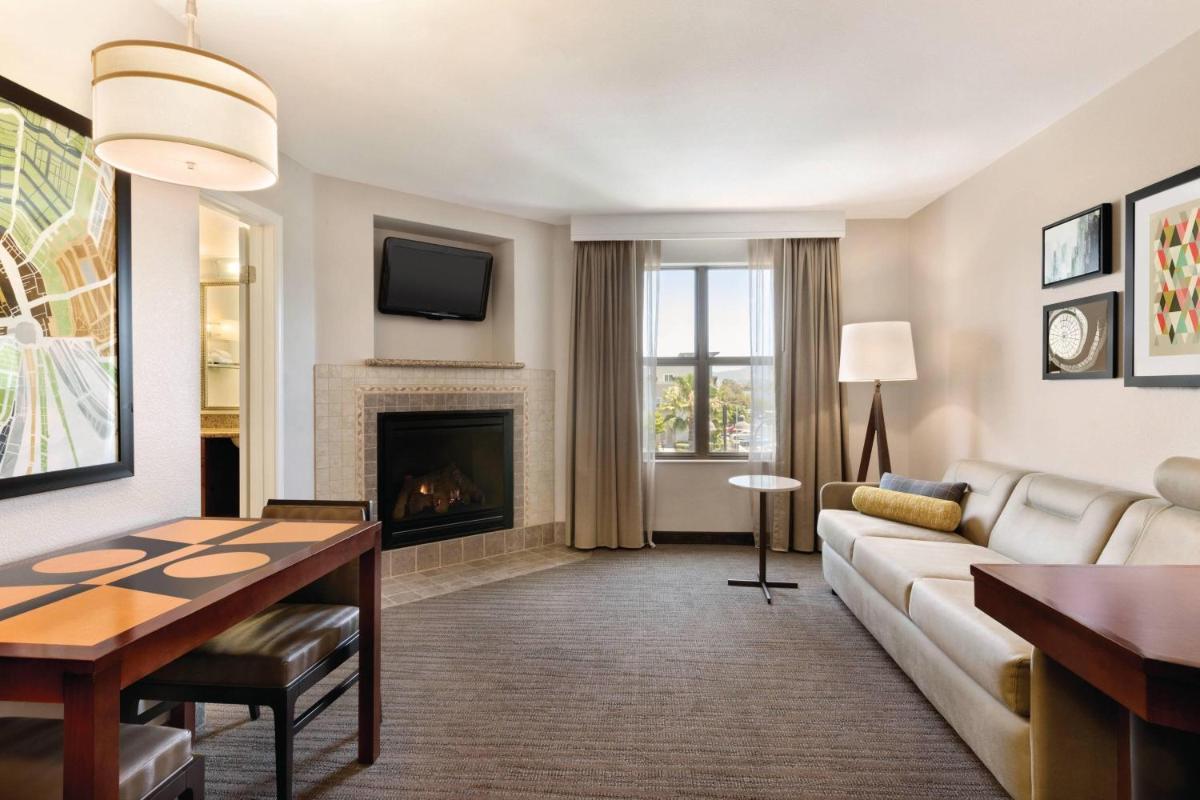 Residence Inn San Diego North/San Marcos - image 3
