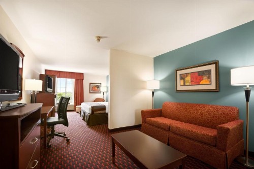 Wingate by Wyndham San Marcos - image 45
