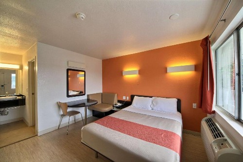 Motel 6-San Marcos TX - image 15