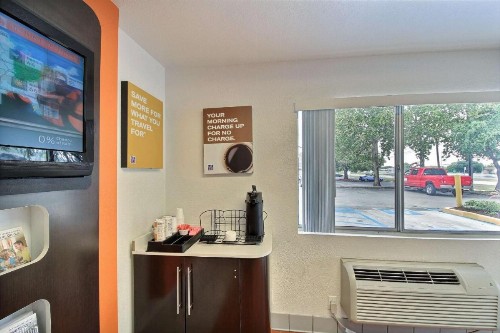 Motel 6-San Marcos TX - image 26