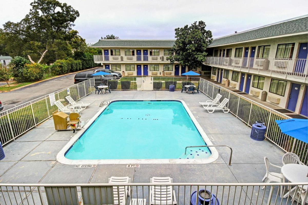 Motel 6-San Marcos TX - image 4